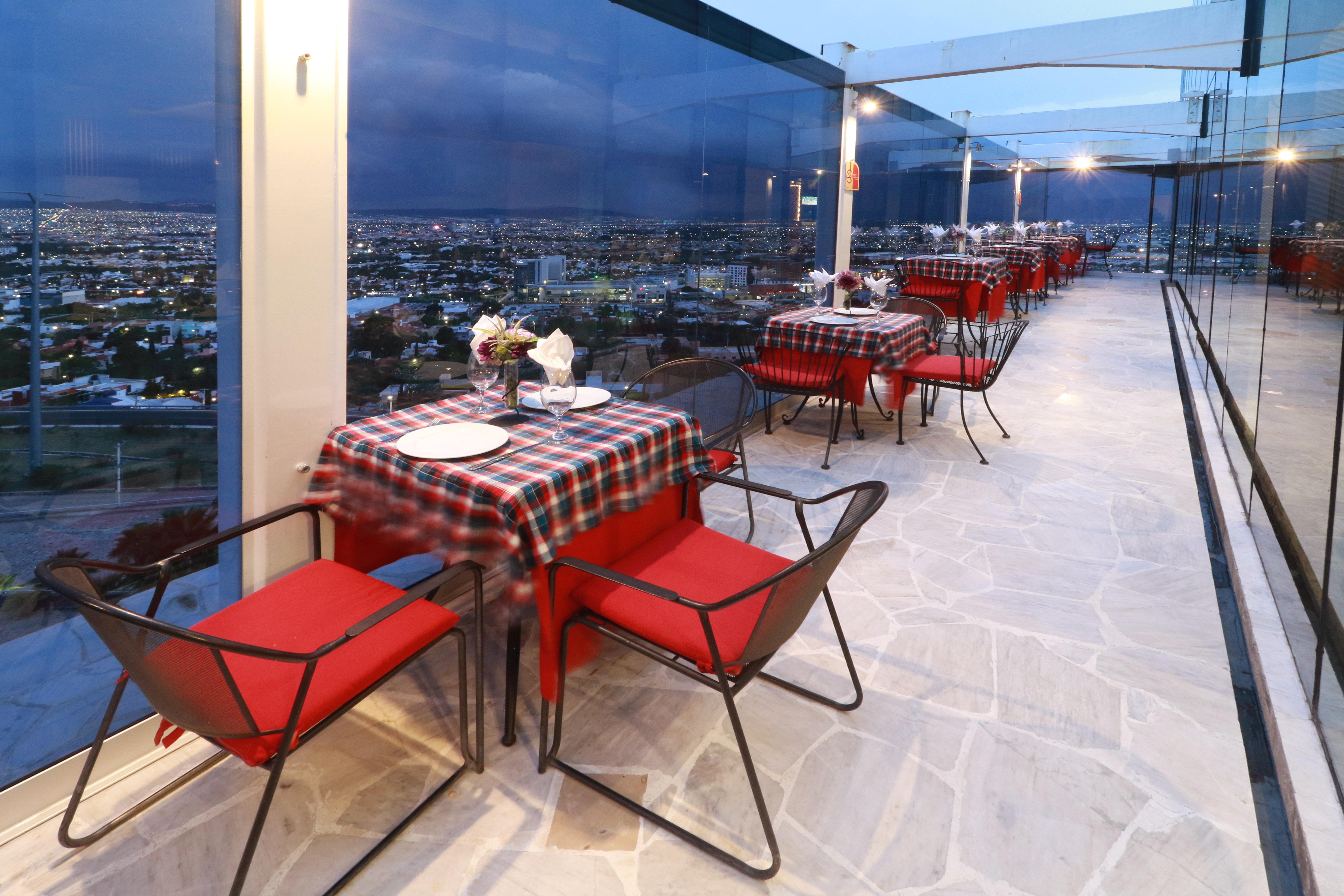 Holiday Inn Queretaro Zona Diamante By Ihg Bagian luar foto