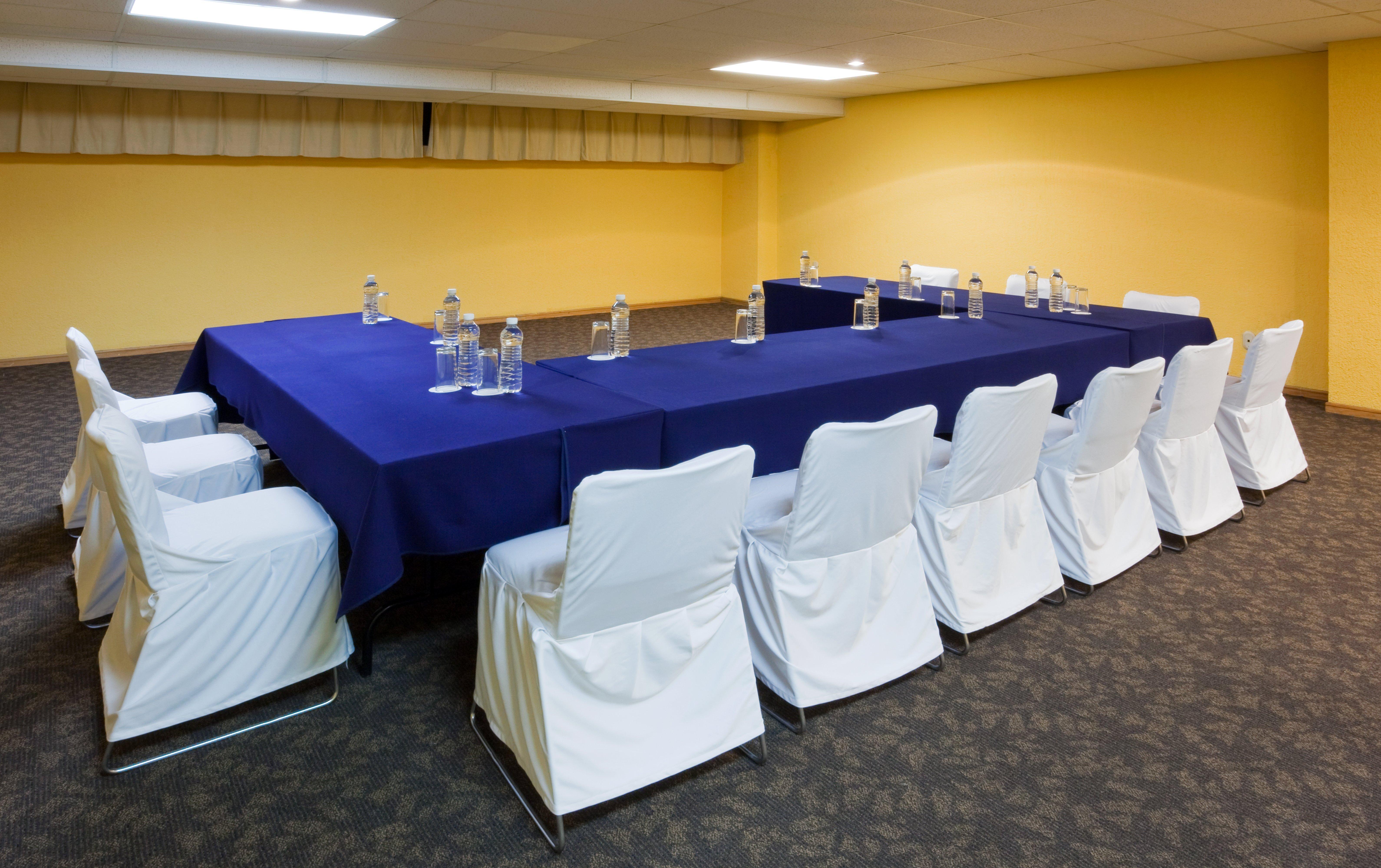 Holiday Inn Queretaro Zona Diamante By Ihg Bagian luar foto